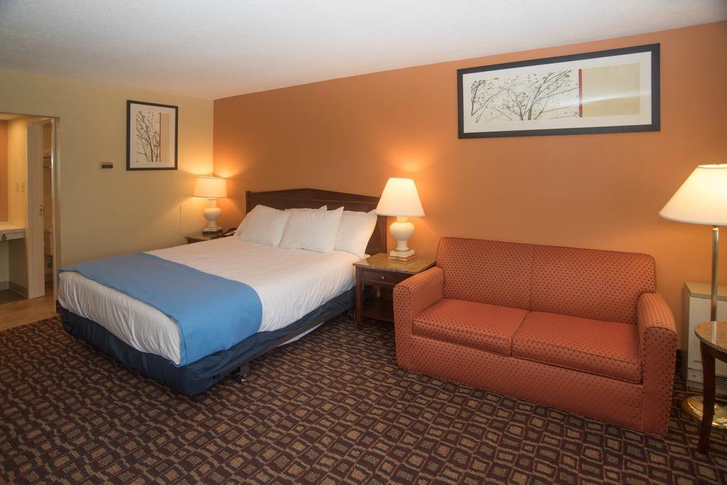 Colonnade Inn Lyndonville Extérieur photo