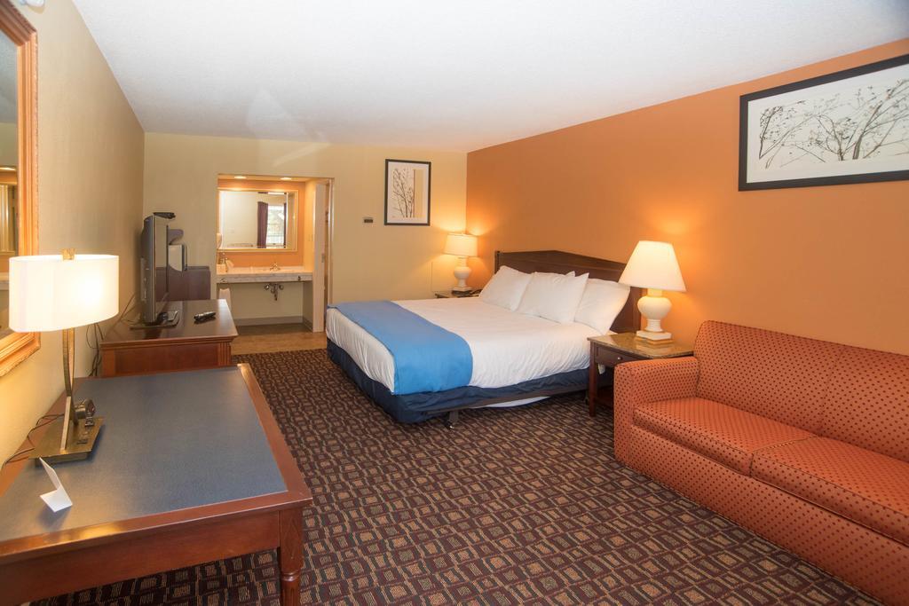 Colonnade Inn Lyndonville Extérieur photo